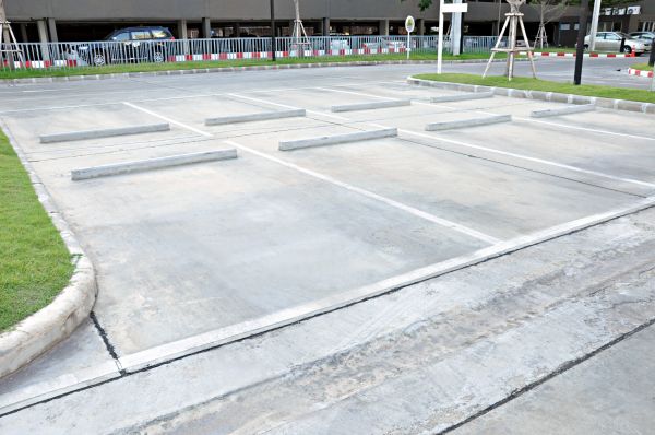 Parking Lot Resurfacing in Antioch